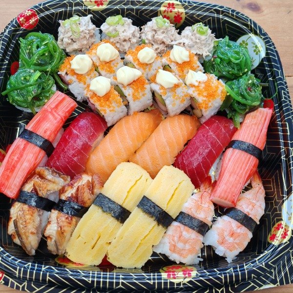 Savor the Flavor: A Delightful Sharing Platter